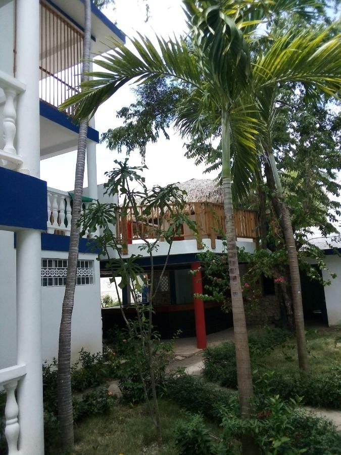 Hotel Checo Sosúa Buitenkant foto